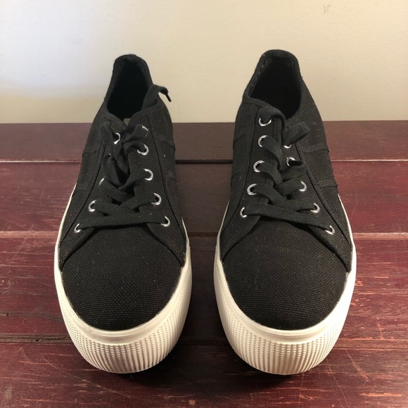Steve Madden Emmi Canvas Lace Up Platform Sneakers 1.5" Heel Black Size 10 - Picture 6 of 11